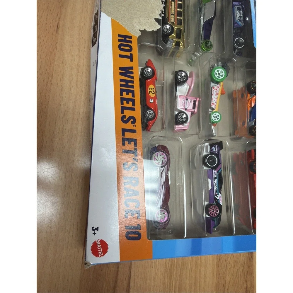 Hot Wheels Let's‎ Race 10 Pack Mattel GT Scorcher Street Shrieker Gotta Go Cars